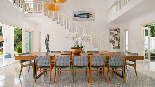Villa Marang Dining area