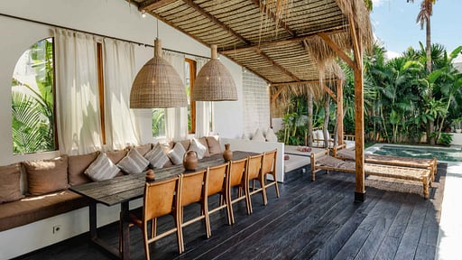 Villa Micasa Dining area