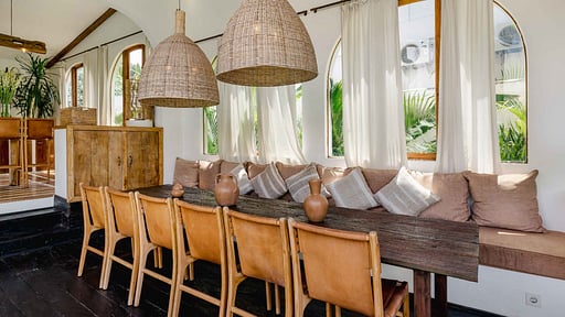 Villa Micasa Dining area