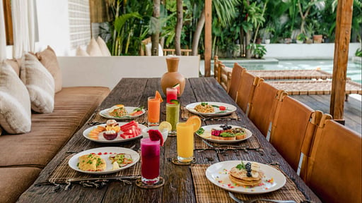 Villa Micasa Dining area