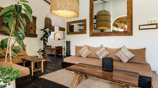 Villa Micasa Living room