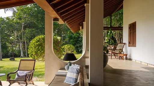 Villa Mimosa Hill Terrace/Veranda