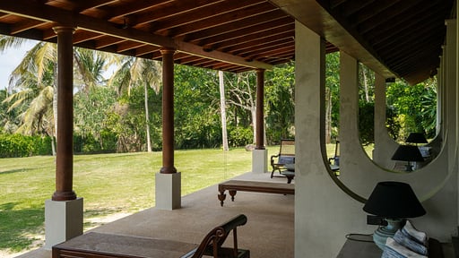 Villa Mimosa Hill Terrace/Veranda