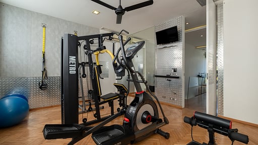 Villa Minggu Gym