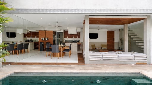 Villa Minggu Others