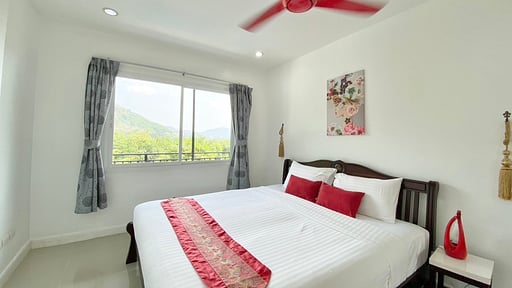 Villa Nap Dau Crown Bedroom 2