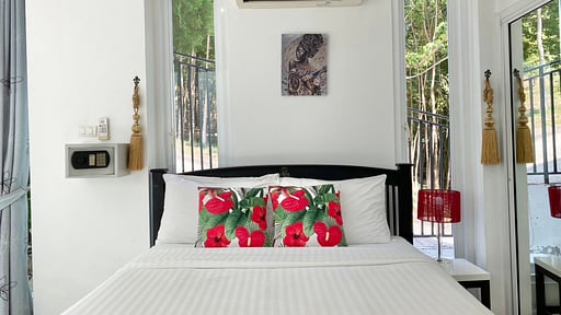 Villa Nap Dau Crown Bedroom 3