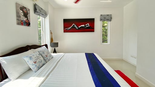 Villa Nap Dau Crown Bedroom 4