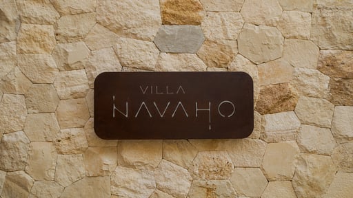 Villa Navaho Парковочные места