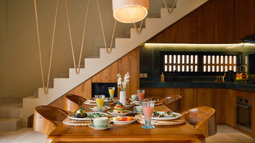 Villa Navaho Обеденная зона