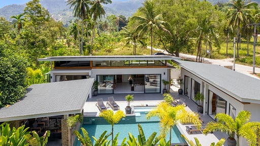 Villa Nuvana Drone foto's