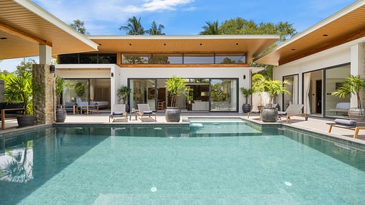 Villa Nuvana Zwembad