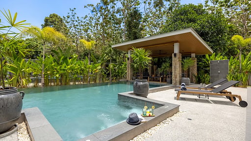 Villa Nuvana Zwembad