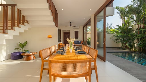 Villa Omah Bumbak Dining area