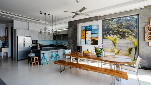 Villa Omari Dining area