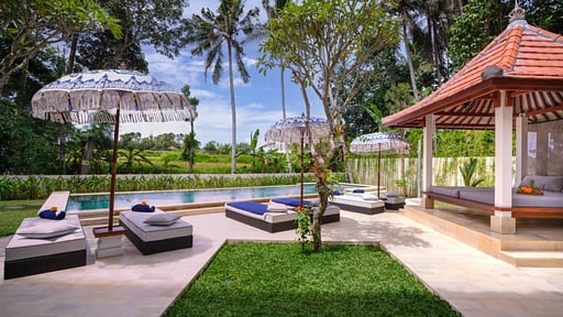 Villa Paletu Swimming pool