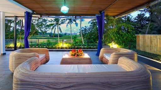 Villa Paletu Terrace/Veranda