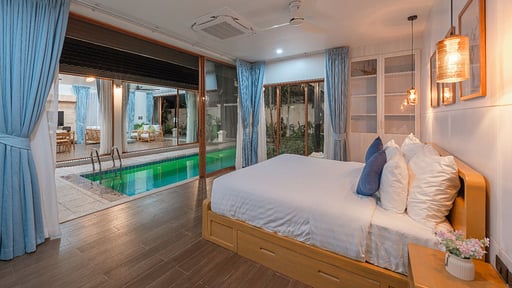 V227 Villa Pasak 4 Bedroom 1