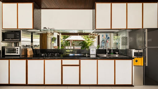 Villa Pola Cuisine 1