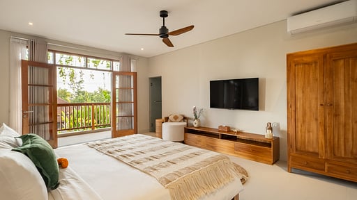 Villa Reviva Спальня 2