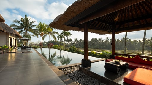 Villa Rumah Lotus Kolam renang