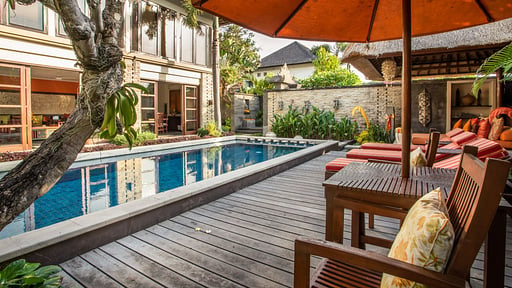 Villa Saffron Swimming pool