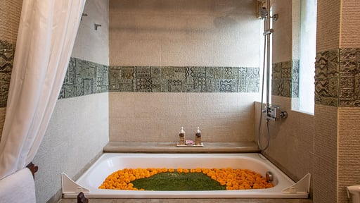 Villa Saffron Bedroom 2