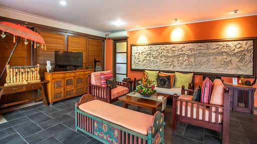 Villa Saffron Living room