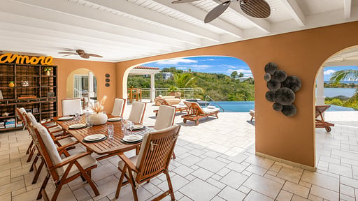 Villa Sea Vous Play Essecke
