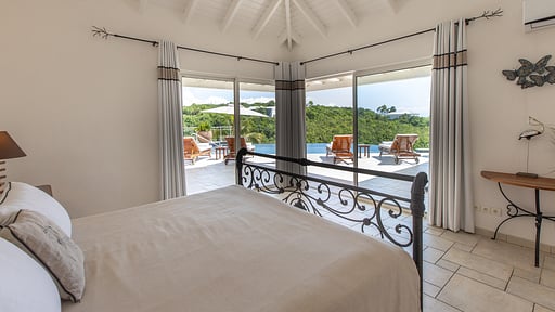 Villa Sea Vous Play Schlafzimmer 2