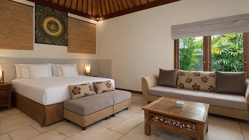 Villa Senin Bedroom 1