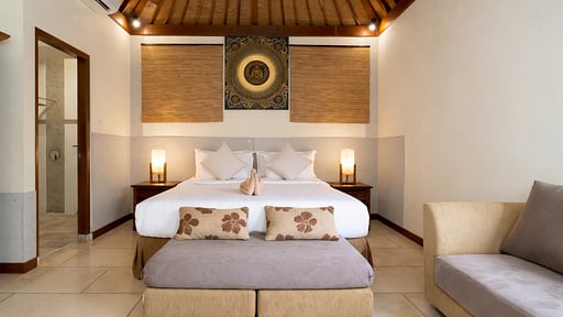 Villa Senin Bedroom 1