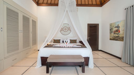 Villa Sesari Bedroom 1