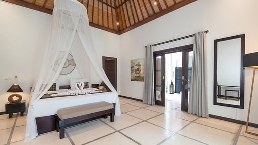 Villa Sesari Bedroom 1