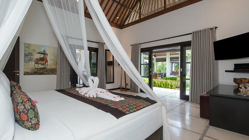 Villa Sesari Bedroom 1