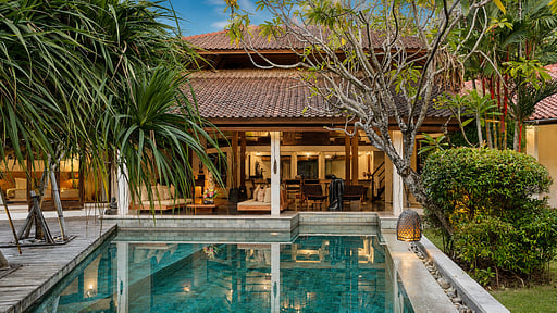 Villa Shantika Piscina