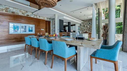 Villa Skyfall Phuket Essecke