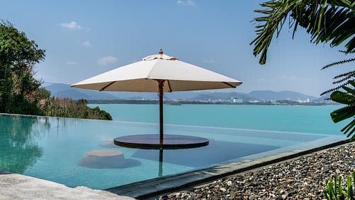 Villa Skyfall Phuket Schwimmbad