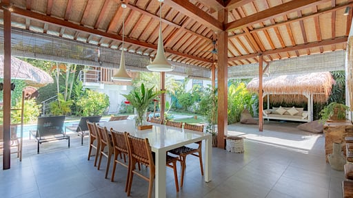 Villa Sukacita Zona pranzo