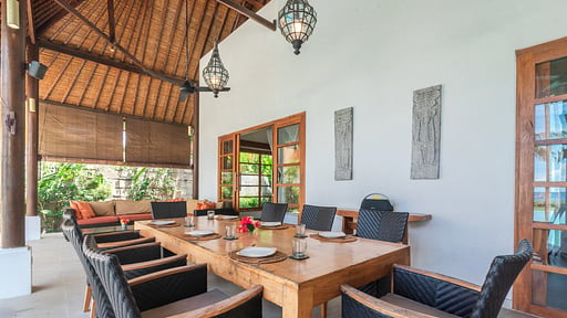 Villa Sungai Raja Zona pranzo
