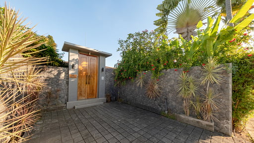 Villa Taramille Parking areas