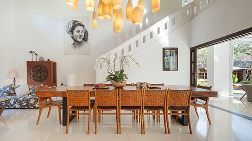 Villa Tjitrap Dining area