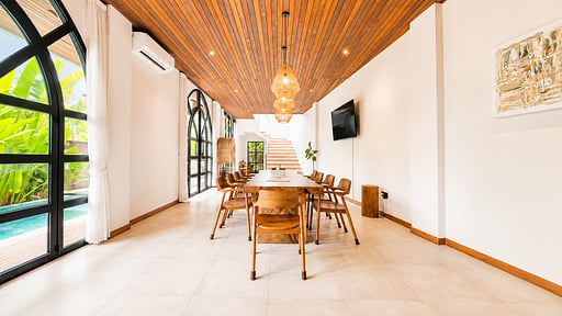 Villa Umah Jeng Alessia Dining area