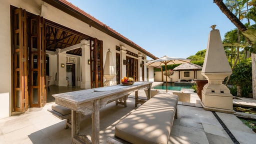 Villa V Seminyak Essecke