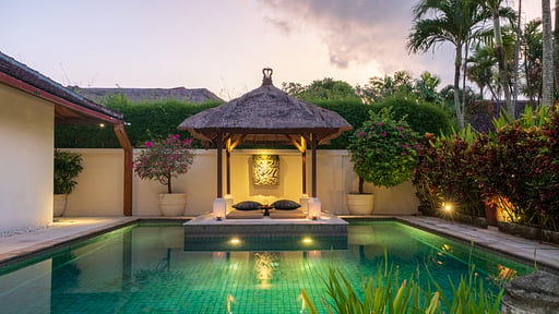 Villa V Seminyak Schwimmbad