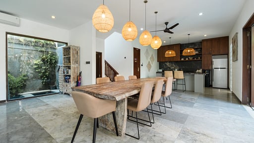 Villa Yasmin Dining area