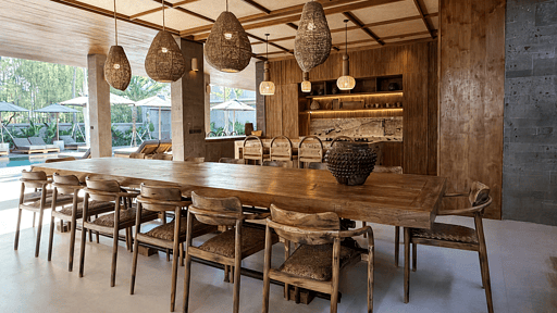 Villa Yolos Dining area