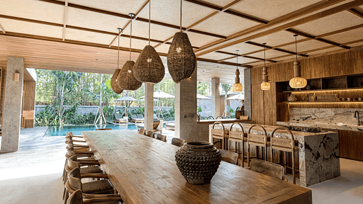 Villa Yolos Dining area
