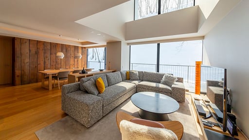Yamakei Three Bedroom Tatami Living room