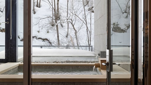 Yamakei Yotei Creekside Penthouse Four Bedroom Bedroom 1